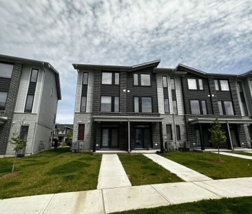 For Lease - 177 Edgevalley Road Unit# 160, London East, Ontario - Photo 2