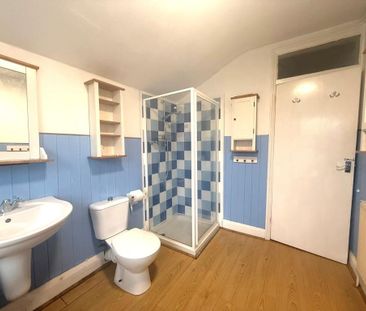 2 bedroom terraced house to rent - Photo 6