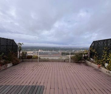 2 room luxury penthouse for rent in Madrid, Spain - Photo 5