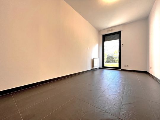 Location Appartement RIEDISHEIM 1 250 € CC - Photo 1