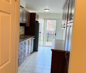 For Lease - 770 Ashprior Avenue, Mississauga, Ontario - Photo 5