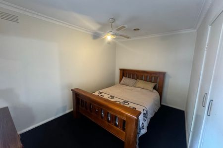 3 BEDOOM HOME NEXT TO BROKEN RIVER! - Photo 4