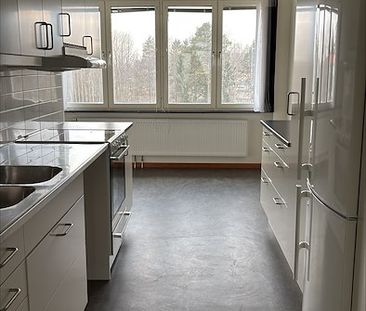 Humlestigen 19, Blombacka - Photo 1