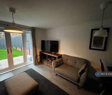 2 bedroom detached house to rent - Photo 3