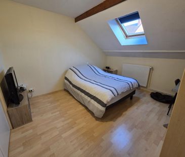 Location Appartement 1 pièce 38m² LE CREUSOT 71200 - Photo 2