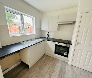 Queens Way, Dordon, Property for rent - Photo 3