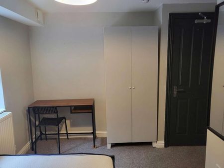 24 Gatteridge Street - Photo 4