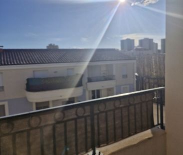Location appartement 2 pièces, 36.00m², Toulon - Photo 2
