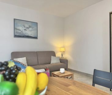 CANNES – PALM BEACH | STUDIO MEUBLÉ DE 27 M² AVEC TERRASSE DE 9 M²,... - Photo 3