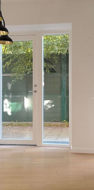Dejligt moderne dobbelthus med lille have, i Hellerup - Photo 2