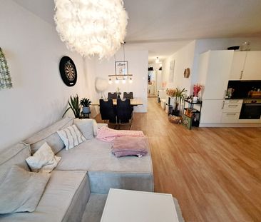 Zweizimmerwohnung mit Einbauküche, Balkon und TG-Stellplatz in Weis... - Photo 3