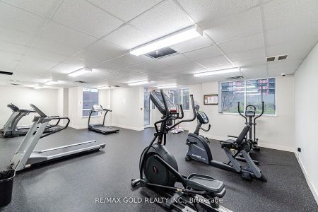 For Lease - 1410 Dupont Street Unit# 325, Toronto, Ontario - Photo 5