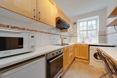 Finchley Road, Finchley Road, NW3 - Photo 3