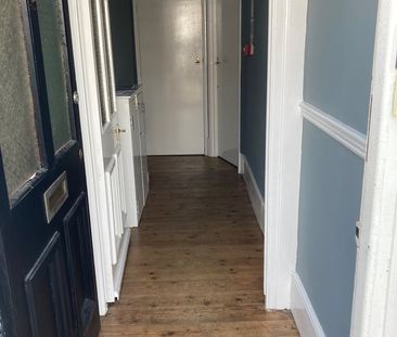 1 Bed Flat, Hove, BN3 - Photo 4