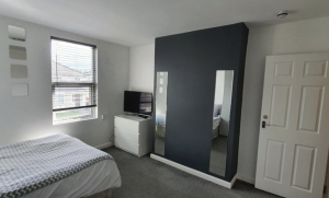 12 Newport View, Leeds, LS6 3BX - Photo 2