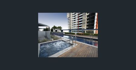 Spacious one bedroom in Newquay - Photo 4