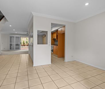 Modern 3-Bedroom Townhouse in Cambridge Heights Estate - Photo 1