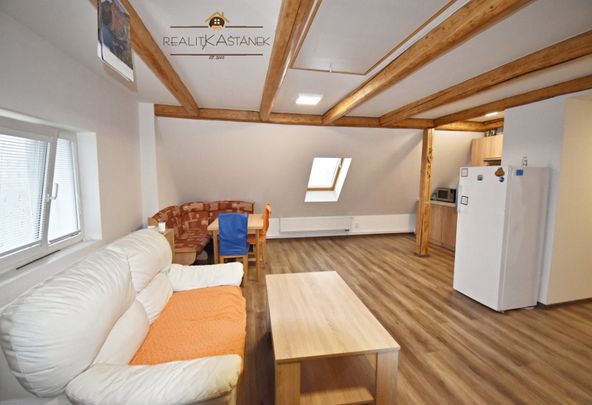 Pronájem bytu 2+kk 50 m² - Fotografie 1