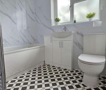 Convent Close, Melton Mowbray, LE13 - Photo 2