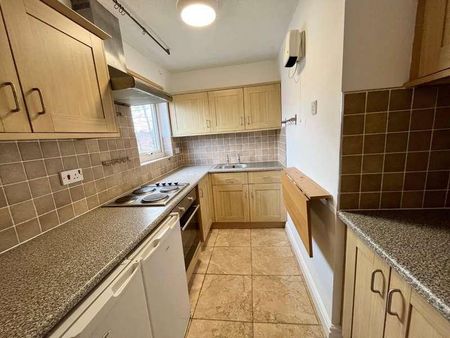Farringdon Drive, Radcliffe, M26 - Photo 5
