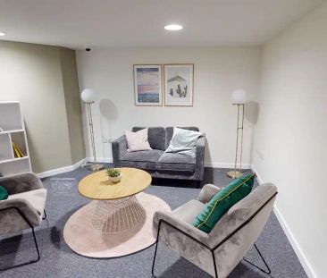 Standard Studio - Photo 2