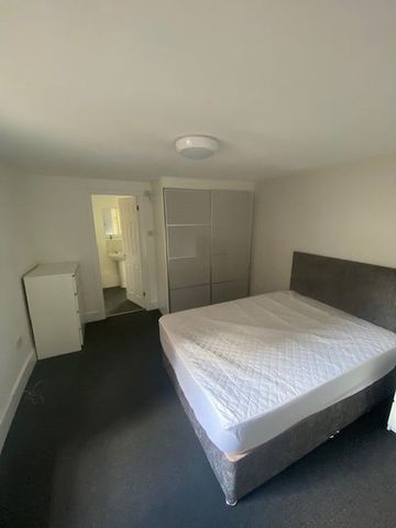 1 Bed Flat, Elm Terrace, L7 - Photo 2