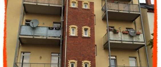 2-Zimmer-Wohnung mit BALKON und LAMINAT zu vermieten! - Photo 1