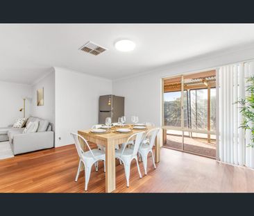 12 Walker Place, Gosnells, WA 6110 - Photo 2