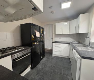 5 bedroom house to rent - Photo 4