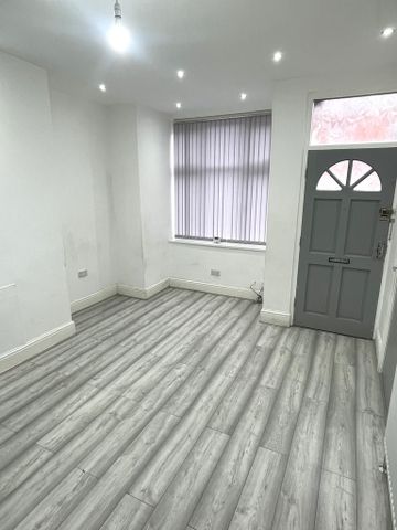 Bexley Avenue, Leeds, LS8 5LT - Photo 2