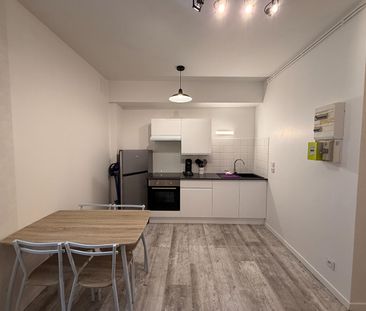 Location Appartement 2 pièces 40m² - Photo 6