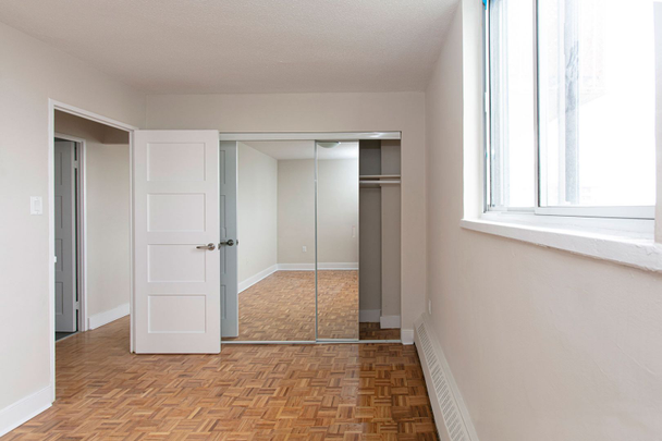 For Lease - 1500 Bathurst Street Unit# 1108, Toronto, Ontario - Photo 1