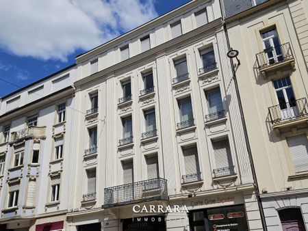 Location Appartement 4 pièces 102m² METZ 57000 - Photo 4