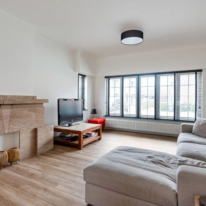 Instapklare woning met 2 slaapkamers, bureau en westgerichte tuin - Photo 1