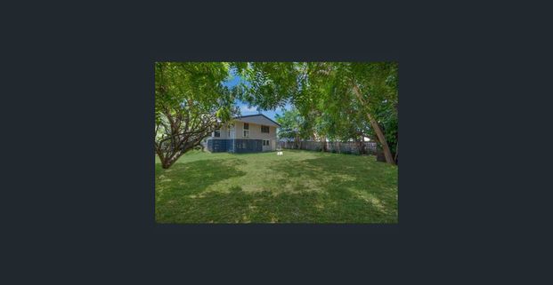 Large Family House in Vincent! - Photo 1