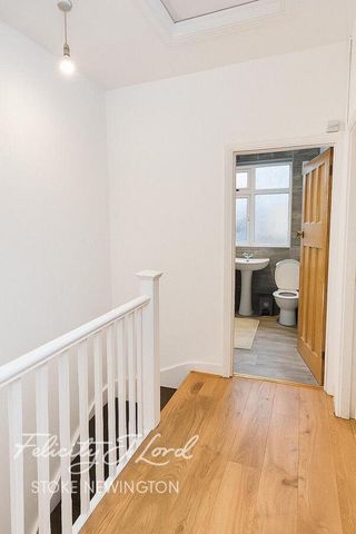 4 bedroom terraced house to rent - Photo 2