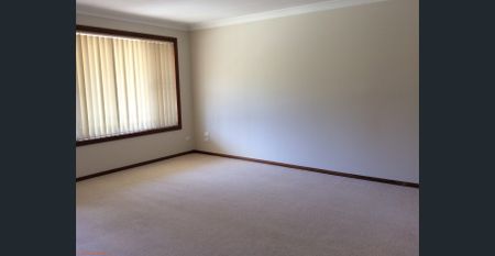2 Bedroom Duplex - East Dubbo - Photo 3