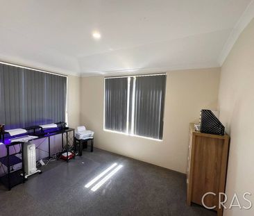 4x2 Family Home in Joondalup - Photo 3