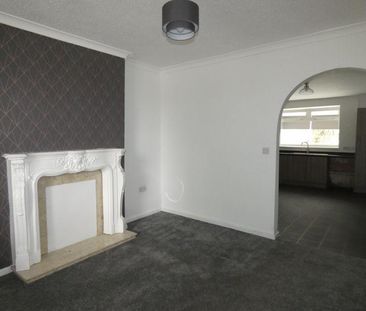 2 bedroom terraced house to rent - Photo 2