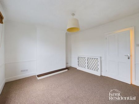 1 bed flat to rent in Ivy Street, Gillingham, ME8 - Photo 3