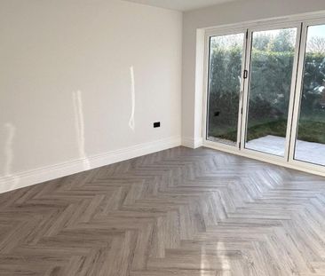 3 bedroom bungalow to rent - Photo 2