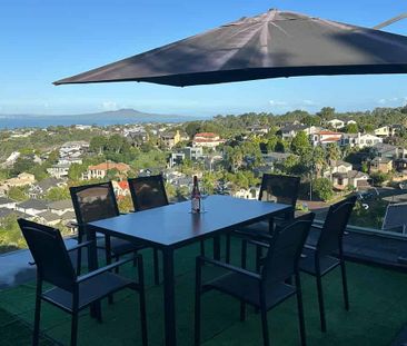 Stylish 1BR Penthouse Apt with Sea Views! - Photo 4