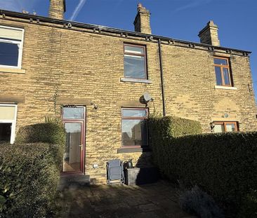 2 bedroom terraced house to rent - Photo 3