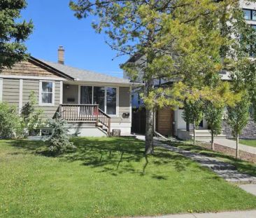Very Large 2-Bedroom Legal Basement Suite - Great Location! | 3308 ... - Photo 1
