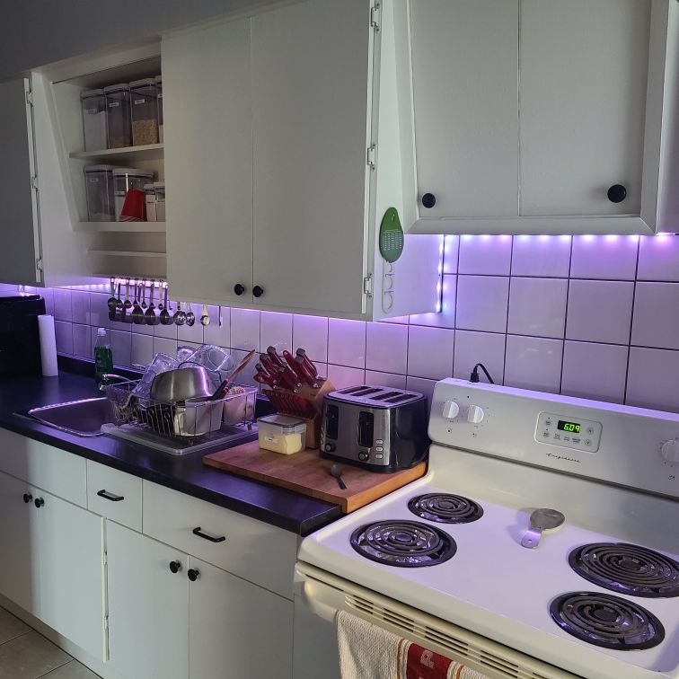 1939 Carling Avenue - Photo 1