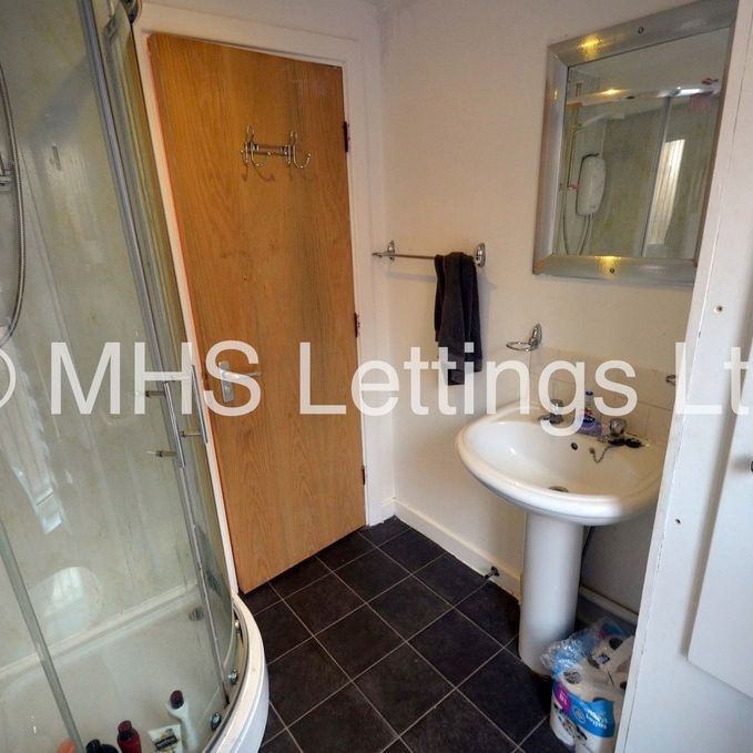 15 Harold Terrace, Leeds, LS6 1PG - Photo 1