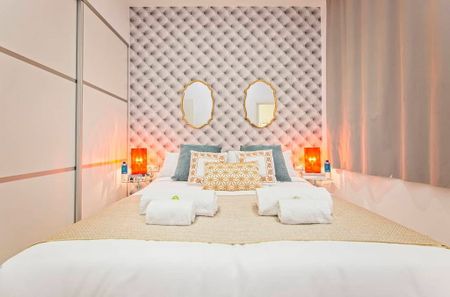 Carrer de Sants, Barcelona, Catalonia 08014 - Photo 4