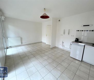 Location Appartement 1 pièce 26m² LILLE 59000 - Photo 4
