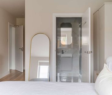 Impeccably built six-bedroom house share, designed for modern Cambr... - Photo 6