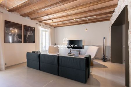 Luxury Apartment for rent in Barcelona, Catalonia - Photo 4